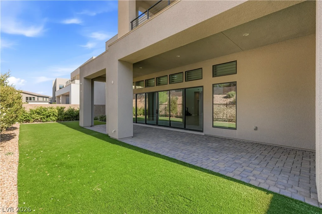 10736 Patina Hills, Las Vegas, NV 89135