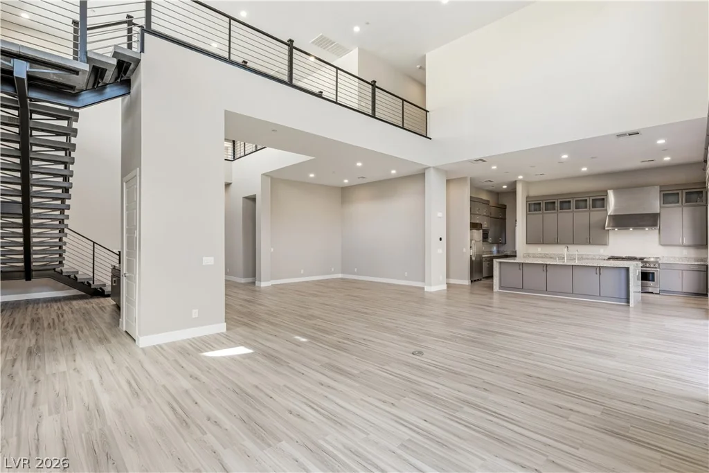 10736 Patina Hills, Las Vegas, NV 89135