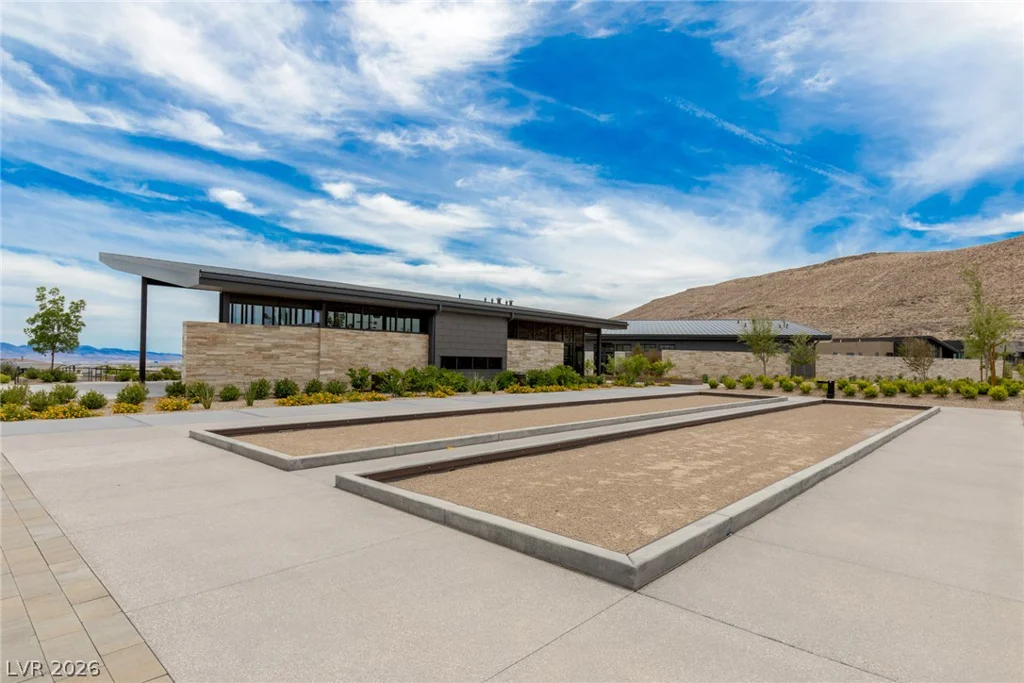 10736 Patina Hills, Las Vegas, NV 89135