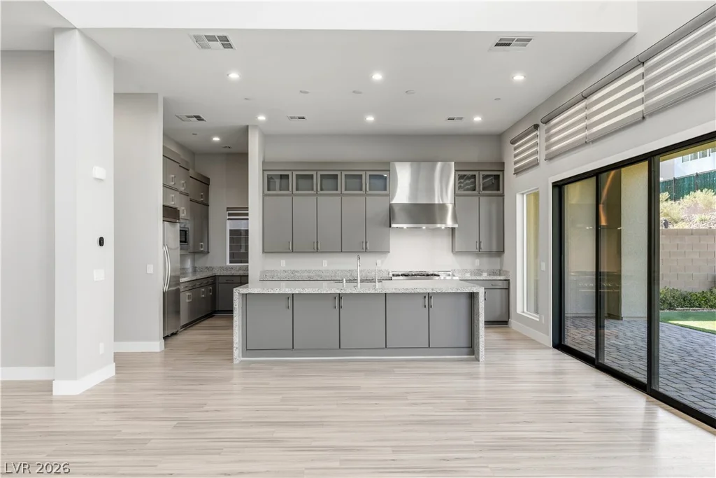 10736 Patina Hills, Las Vegas, NV 89135