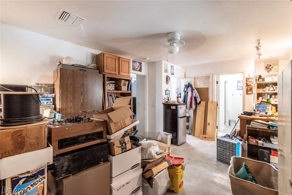 2171 Blagg, Pahrump, NV 89048