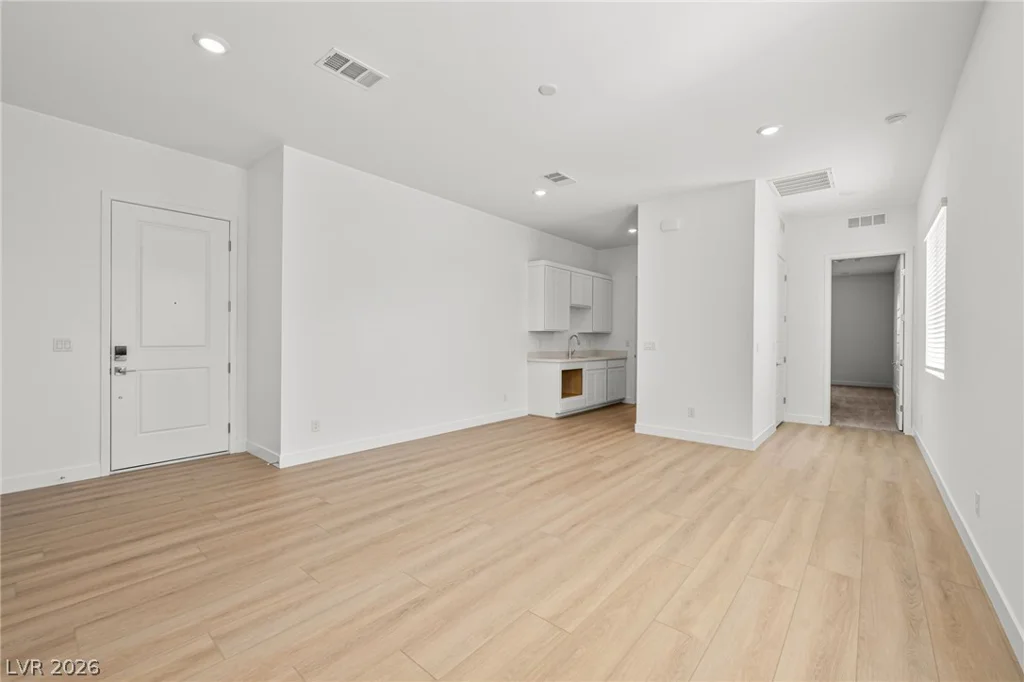 7322 Fire Wire, Las Vegas, NV 89113