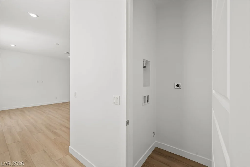 7322 Fire Wire, Las Vegas, NV 89113