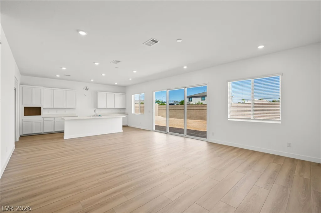 7322 Fire Wire, Las Vegas, NV 89113