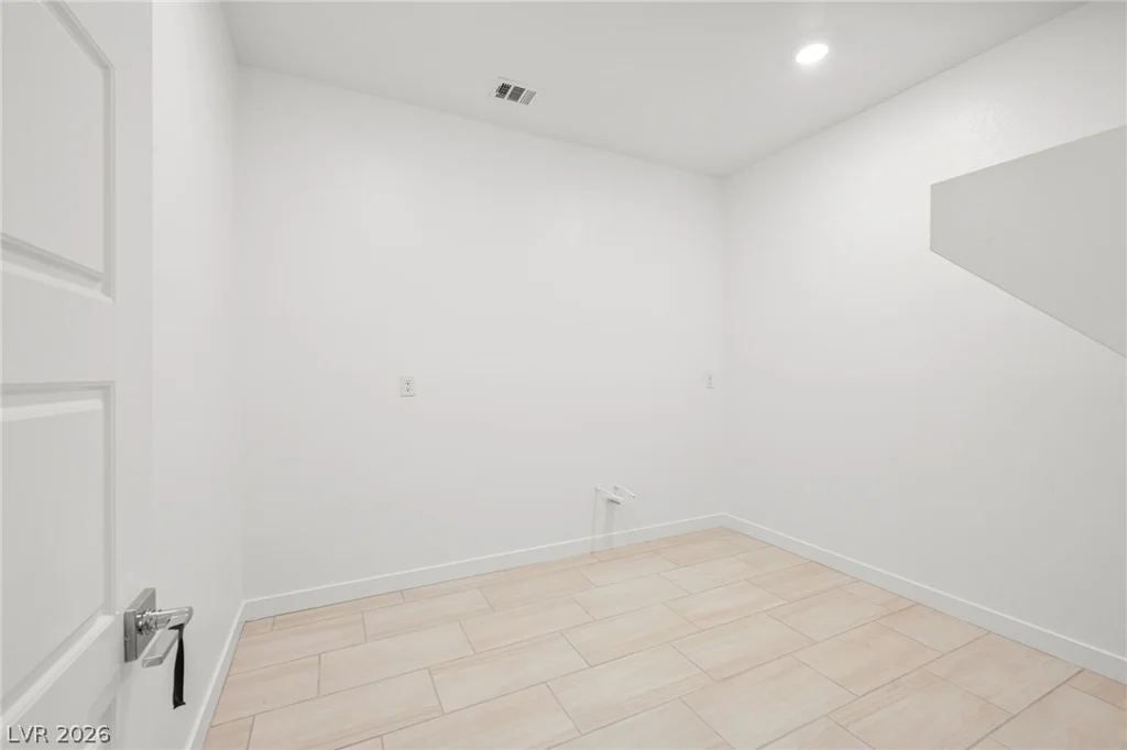 7322 Fire Wire, Las Vegas, NV 89113