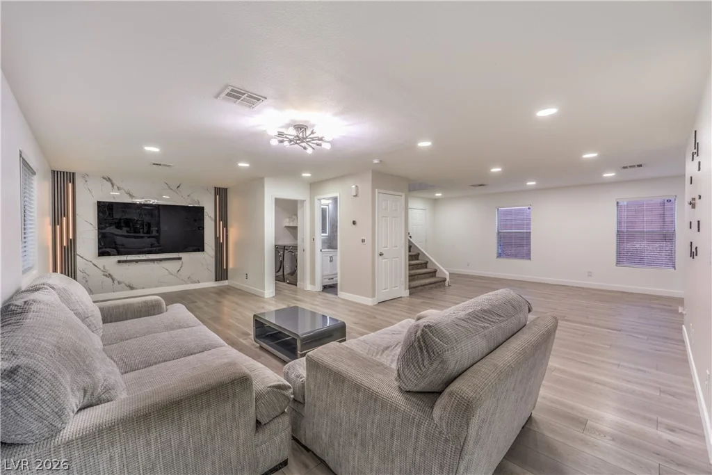 1201 Dream Bridge, Las Vegas, NV 89144
