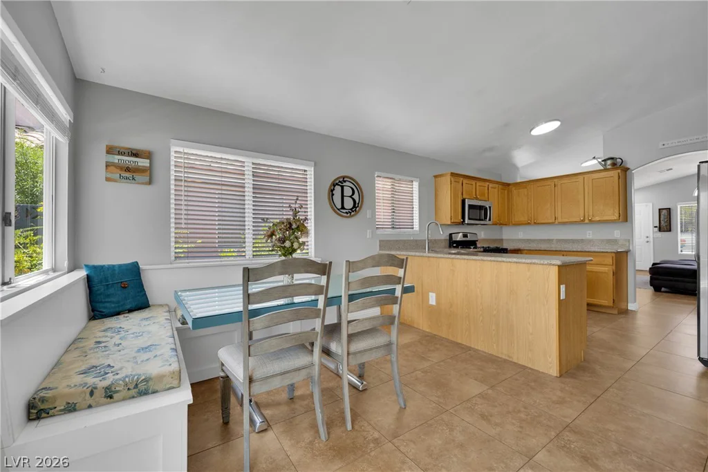 7133 Old Village, Las Vegas, NV 89129