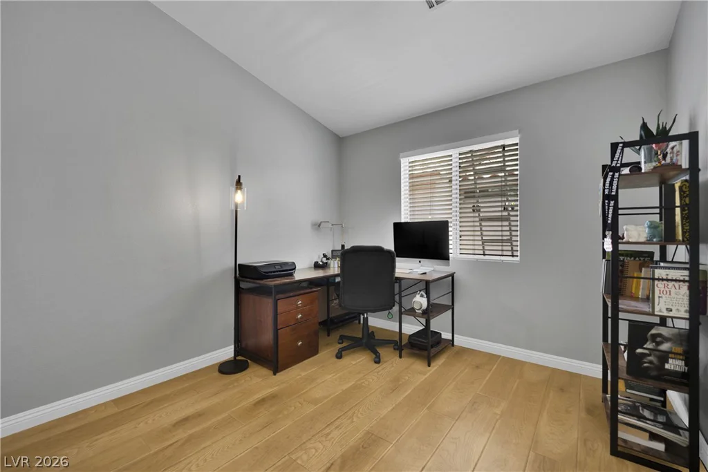 7133 Old Village, Las Vegas, NV 89129