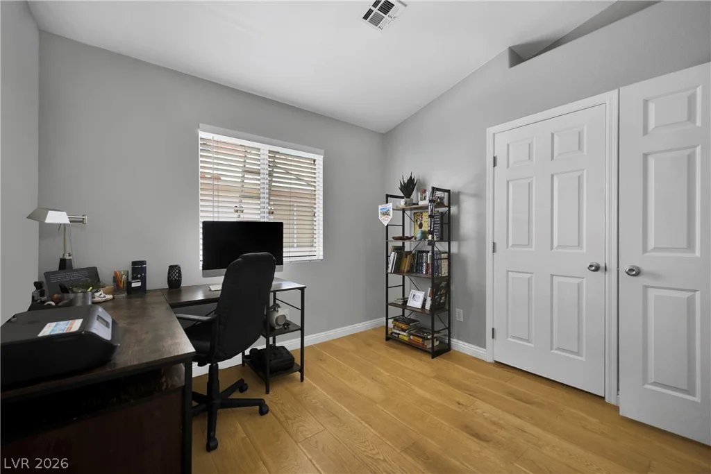 7133 Old Village, Las Vegas, NV 89129