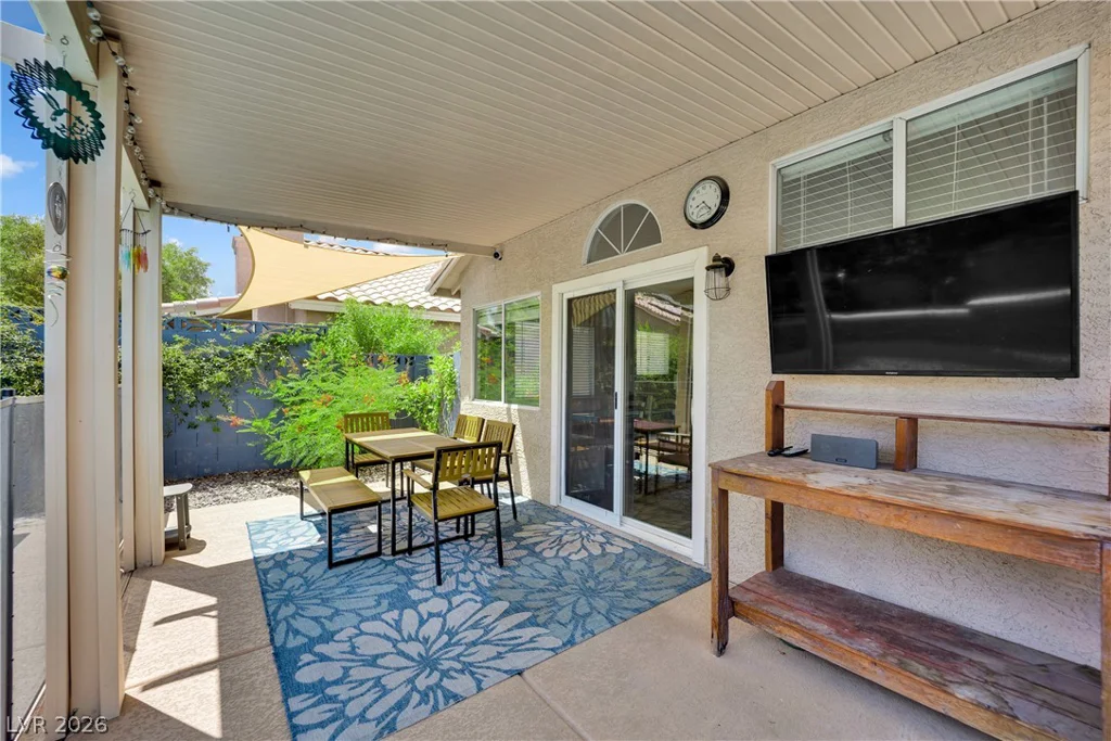 7133 Old Village, Las Vegas, NV 89129