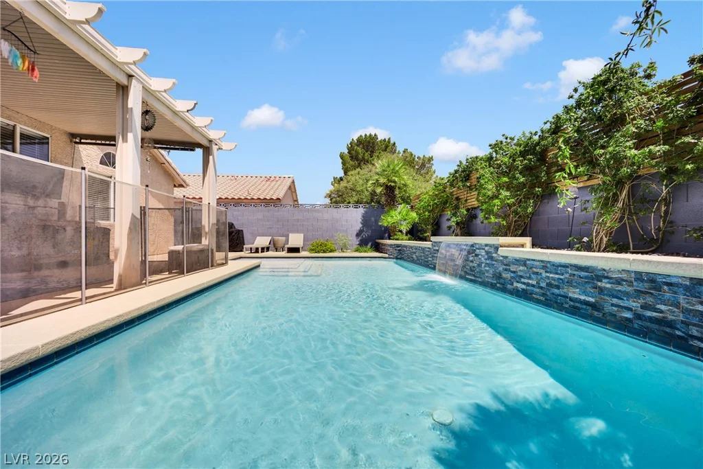 7133 Old Village, Las Vegas, NV 89129