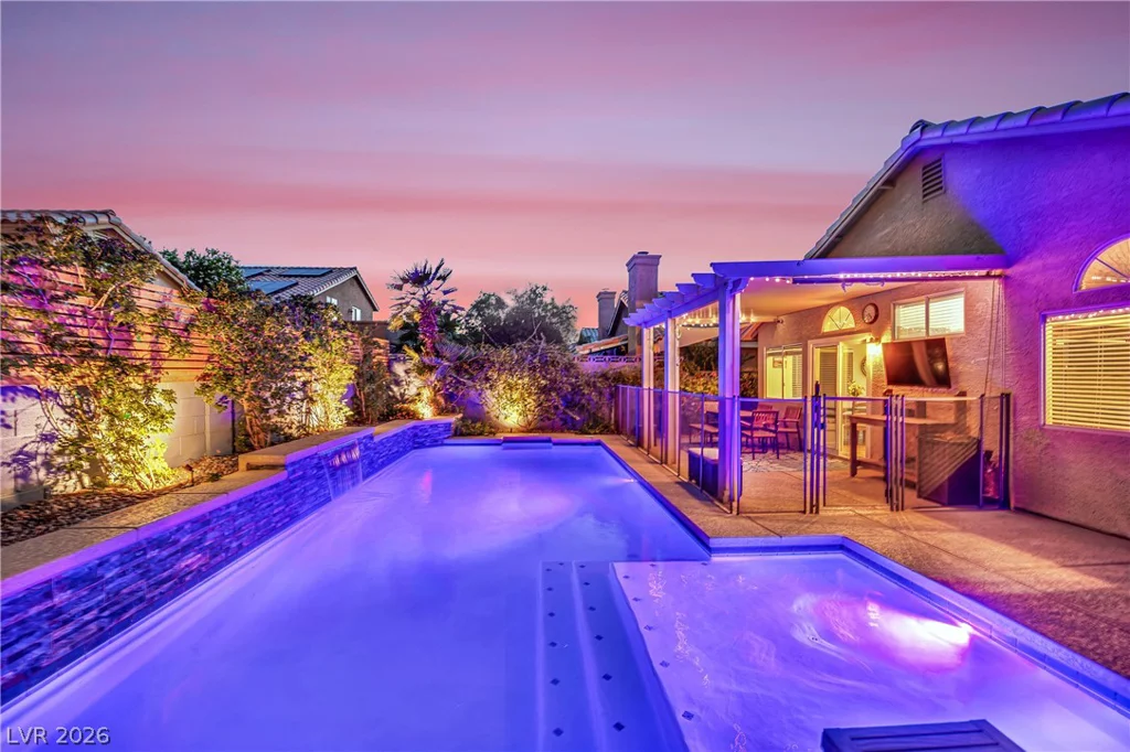 7133 Old Village, Las Vegas, NV 89129