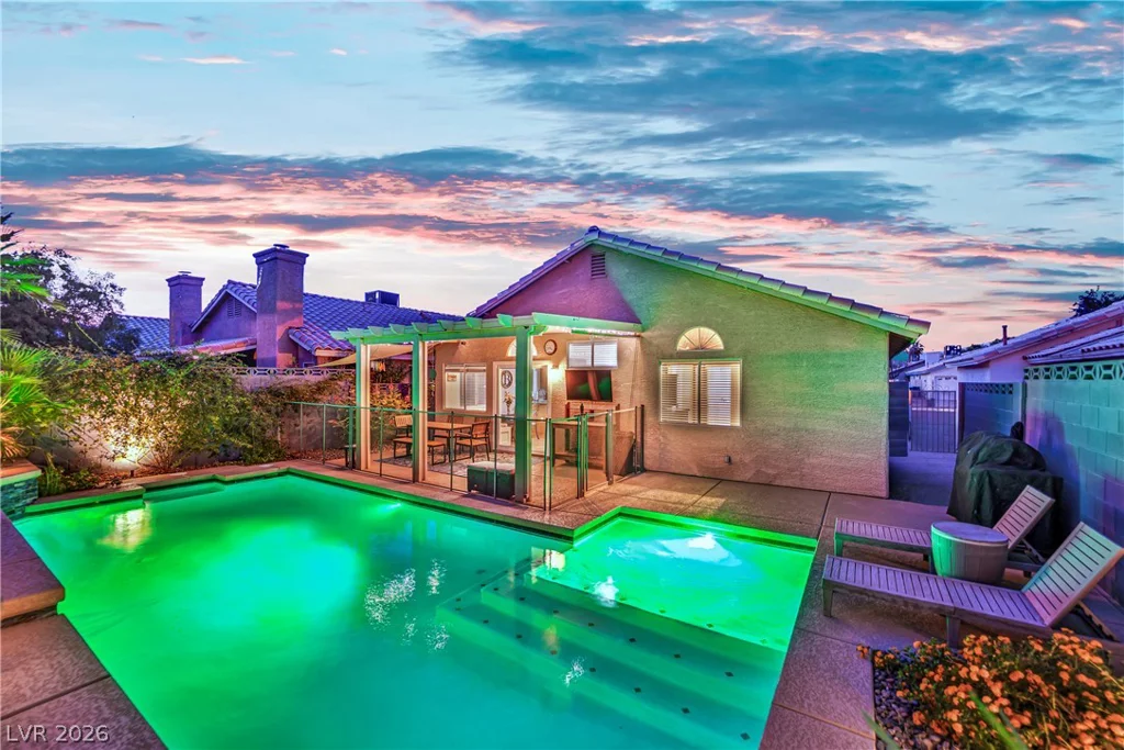 7133 Old Village, Las Vegas, NV 89129