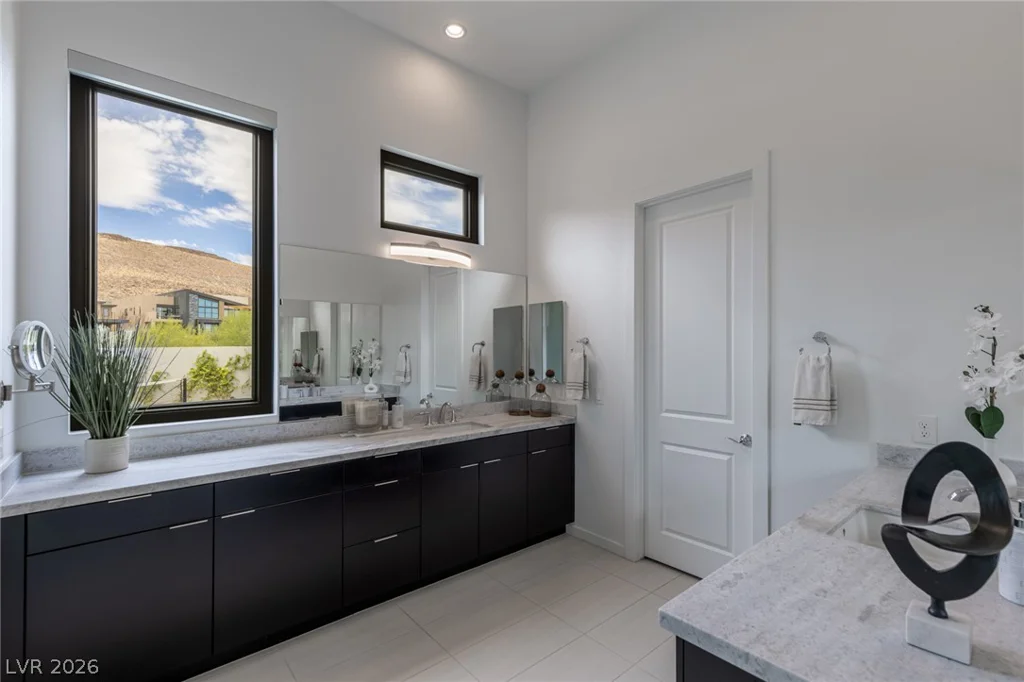 10843 White Clay, Las Vegas, NV 89135