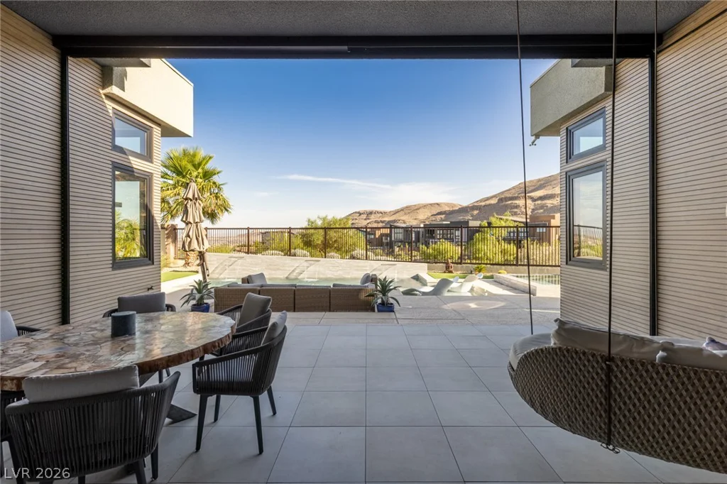 10843 White Clay, Las Vegas, NV 89135