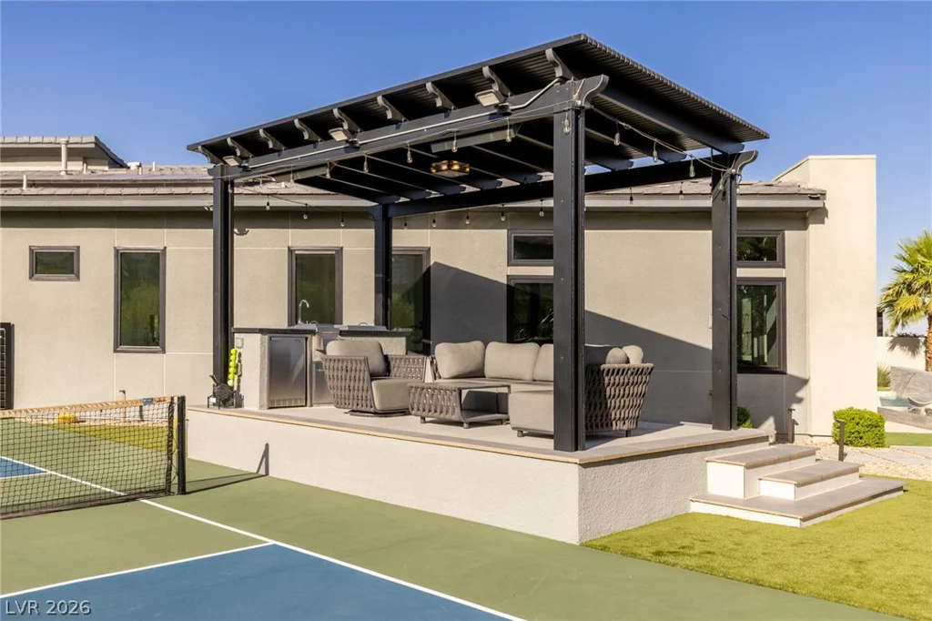 10843 White Clay, Las Vegas, NV 89135