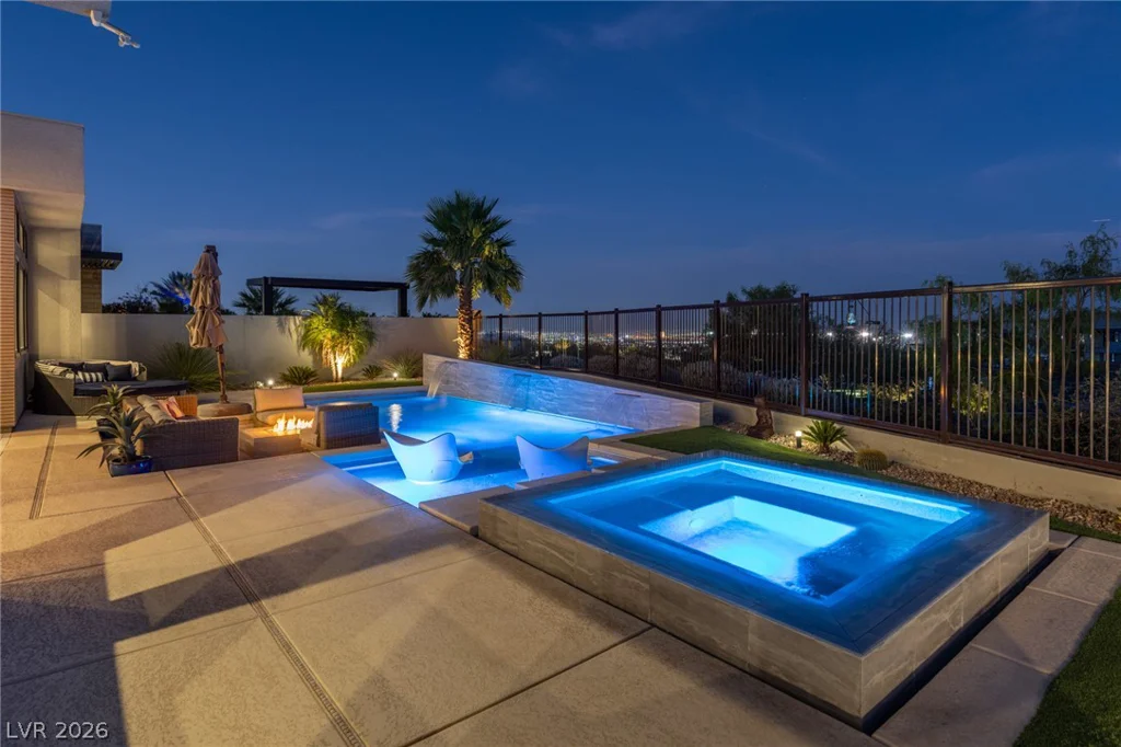 10843 White Clay, Las Vegas, NV 89135