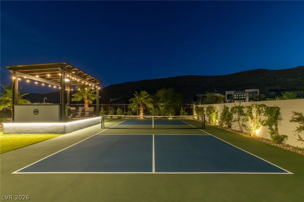 10843 White Clay, Las Vegas, NV 89135