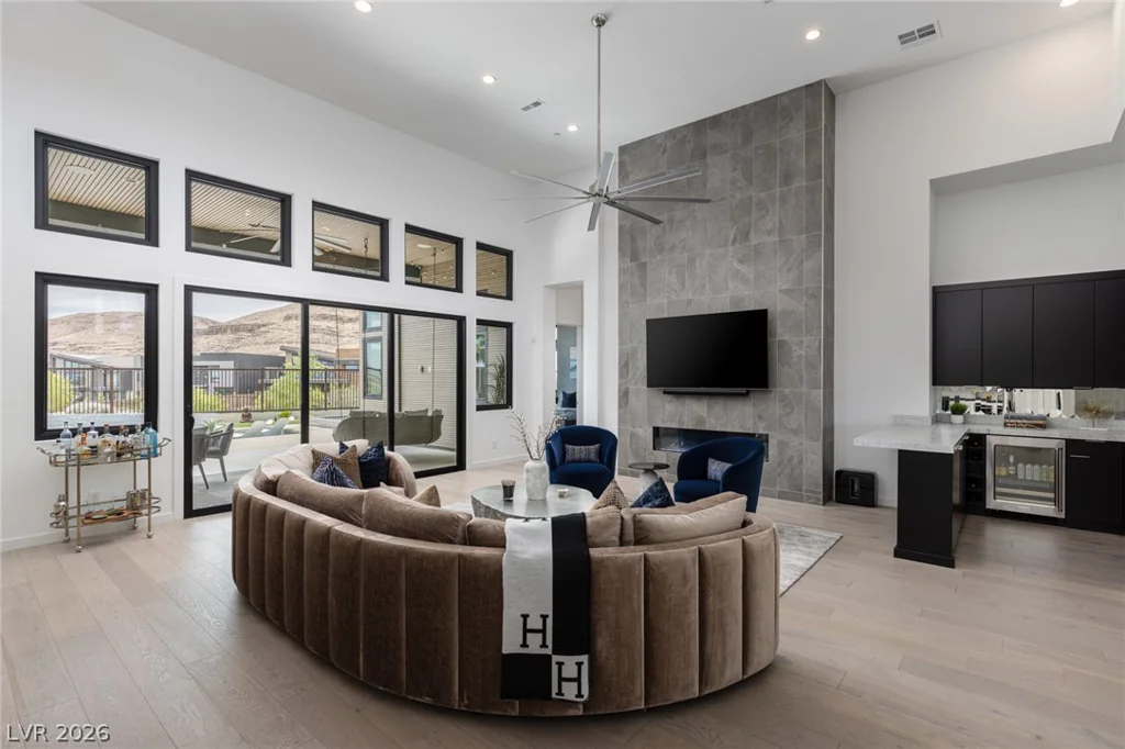 10843 White Clay, Las Vegas, NV 89135