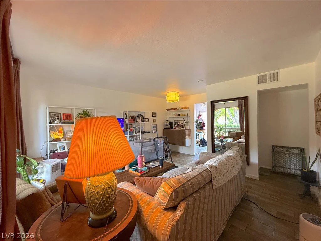 4029 Nightingale, Las Vegas, NV 89107