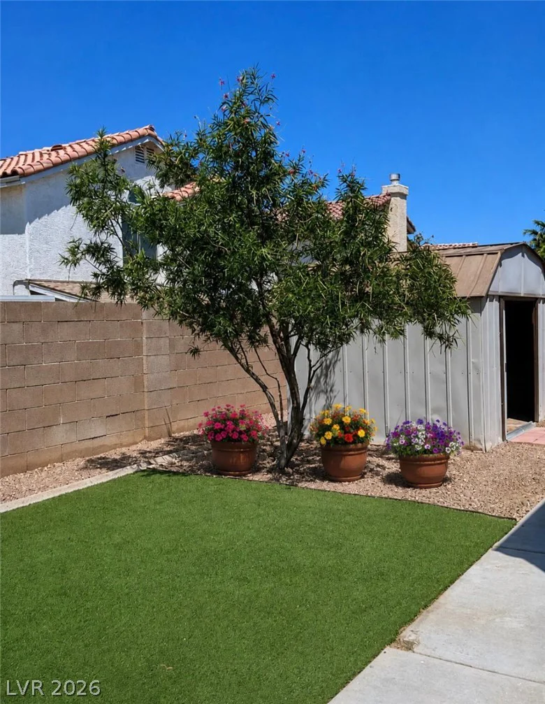 922 Single Tree, Las Vegas, NV 89123