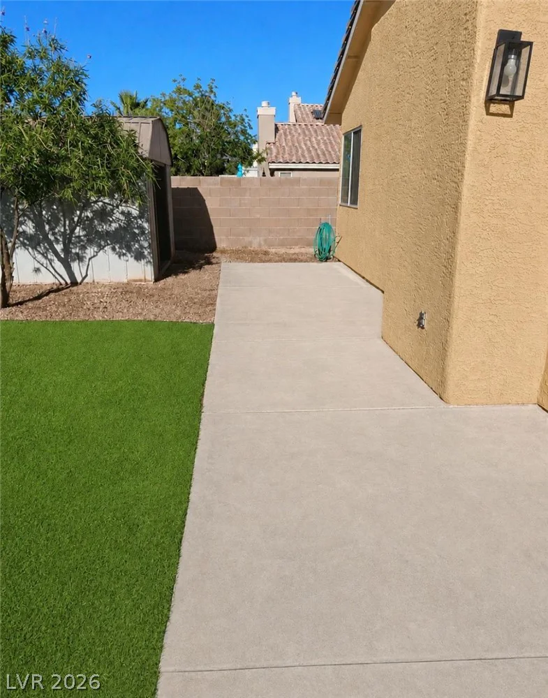 922 Single Tree, Las Vegas, NV 89123