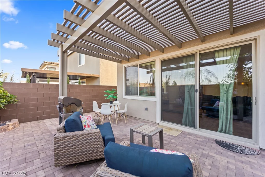 6836 Pacific Robin, North Las Vegas, NV 89084