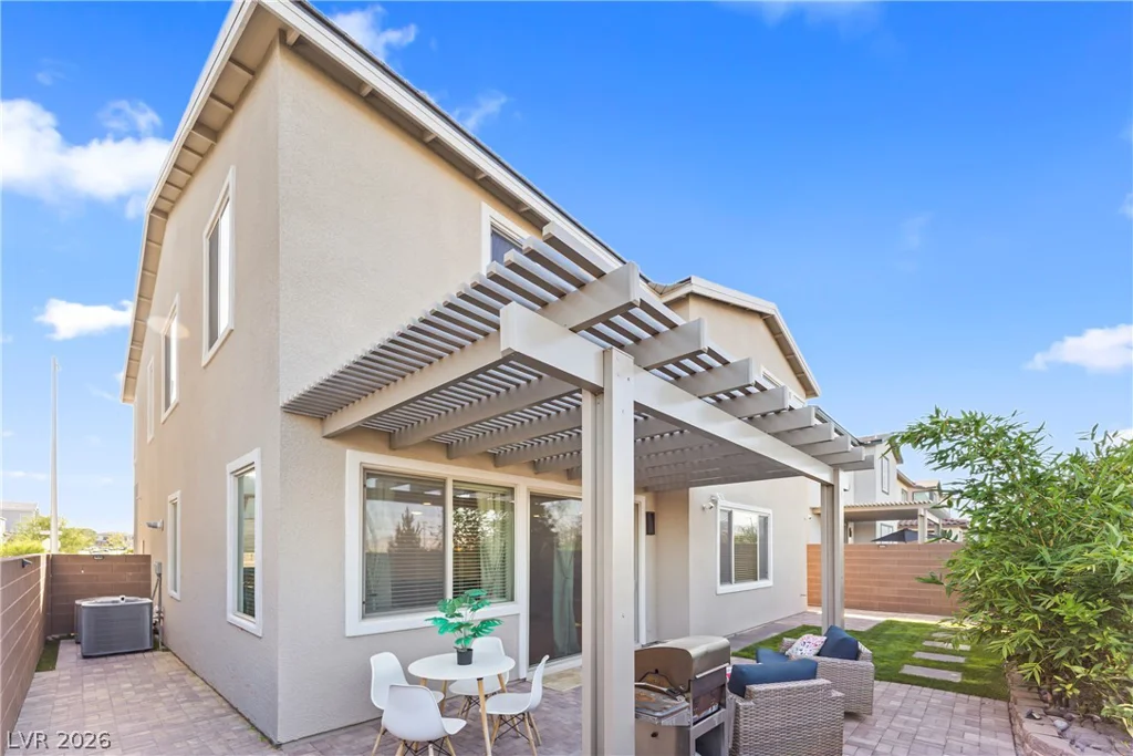 6836 Pacific Robin, North Las Vegas, NV 89084