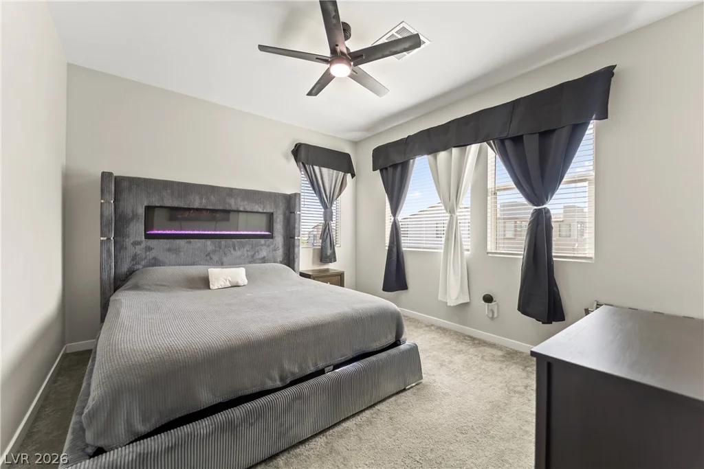 6836 Pacific Robin, North Las Vegas, NV 89084