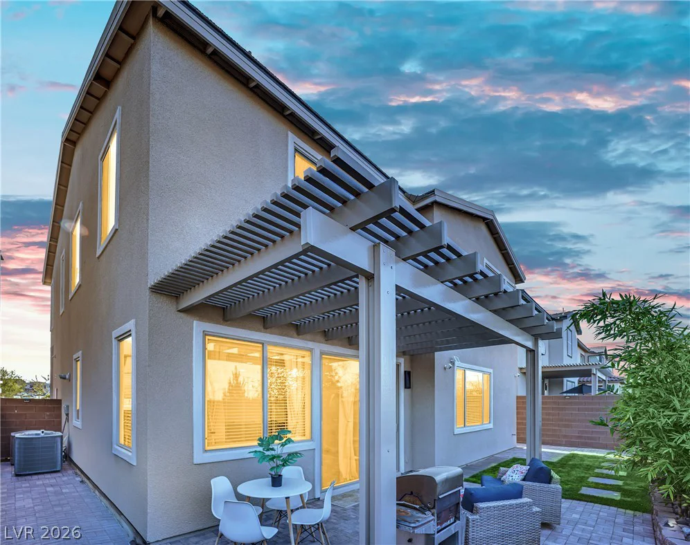 6836 Pacific Robin, North Las Vegas, NV 89084