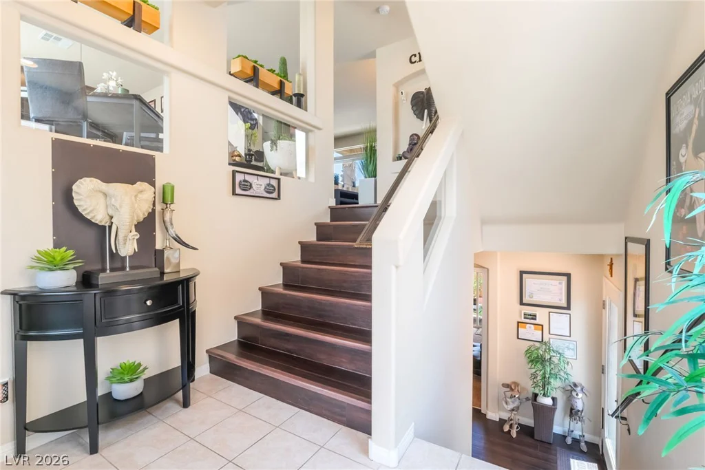 9704 Morgan Creek, Las Vegas, NV 89141