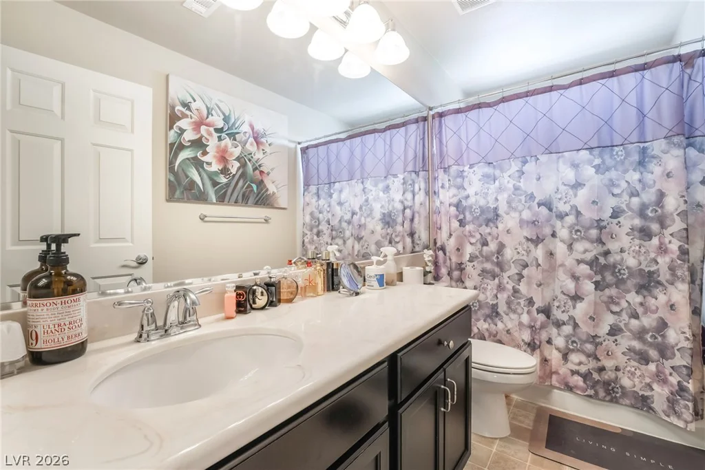 9704 Morgan Creek, Las Vegas, NV 89141