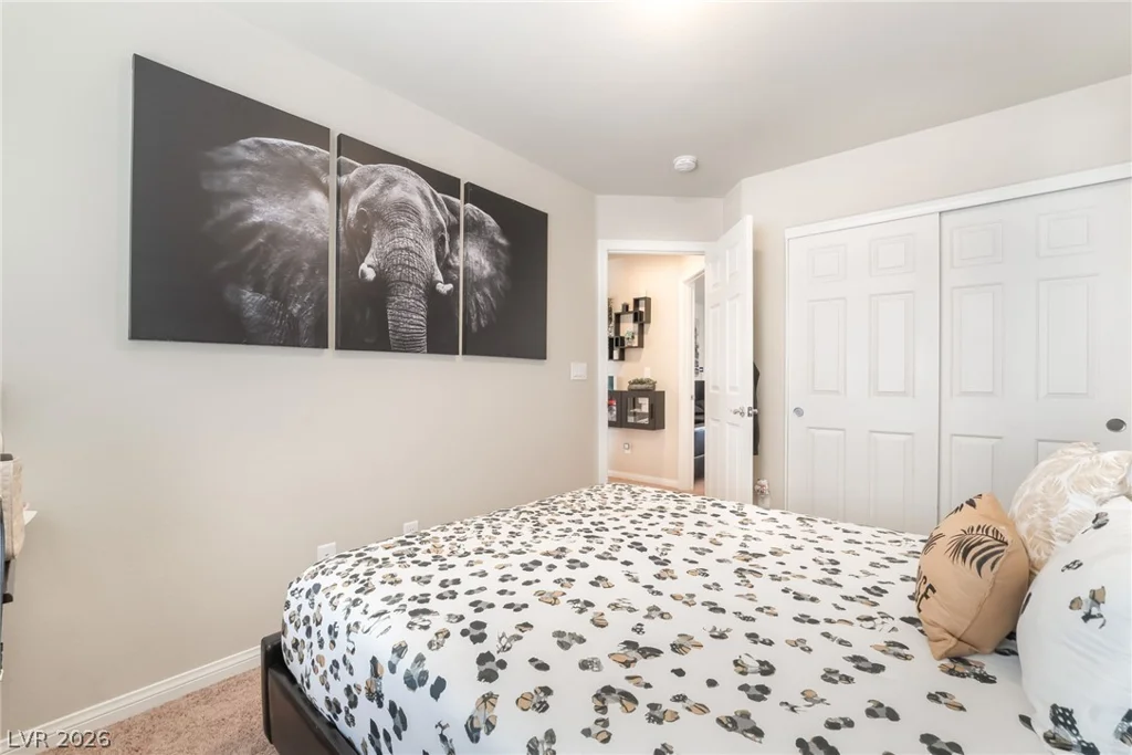 9704 Morgan Creek, Las Vegas, NV 89141