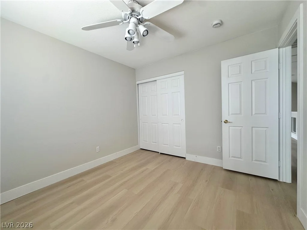 10512 White Heath, Las Vegas, NV 89144