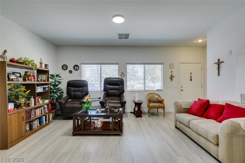 7450 Eastern, Las Vegas, NV 89123
