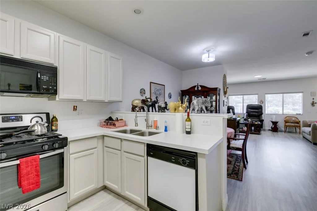 7450 Eastern, Las Vegas, NV 89123