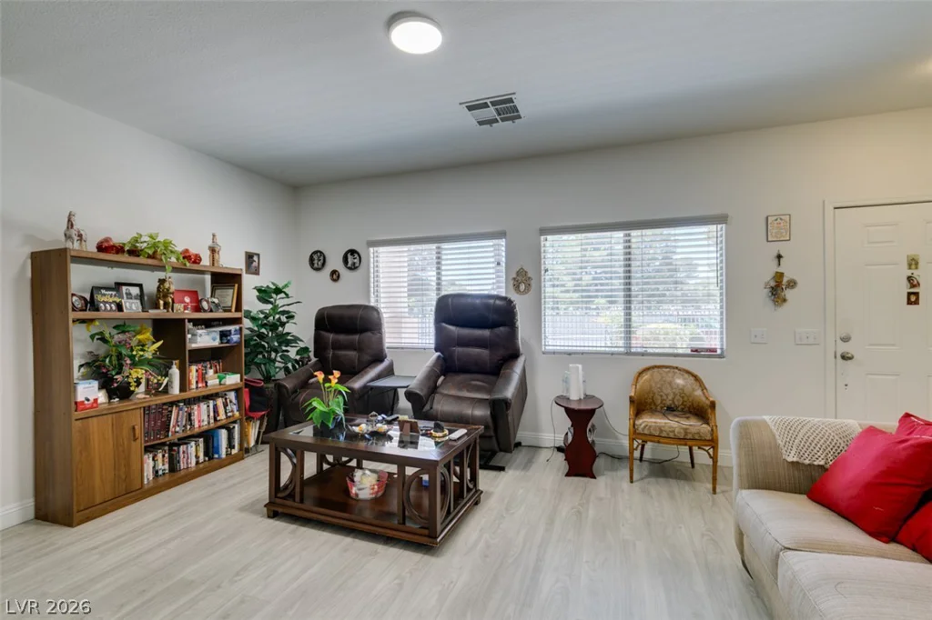 7450 Eastern, Las Vegas, NV 89123