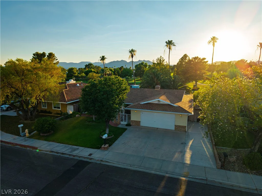 1554 Sandra, Boulder City, NV 89005