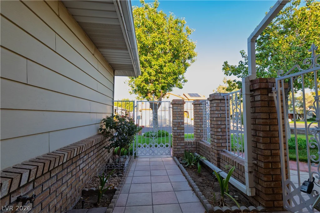 1554 Sandra, Boulder City, NV 89005