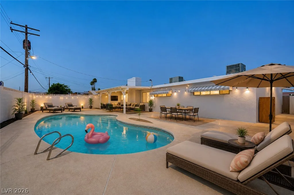 4511 Alpine, Las Vegas, NV 89107
