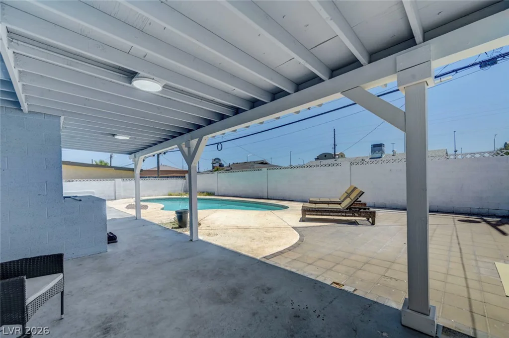 4511 Alpine, Las Vegas, NV 89107