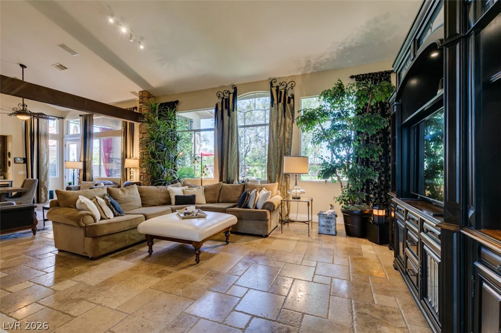 2016 Aspen Oak, Las Vegas, NV 89134