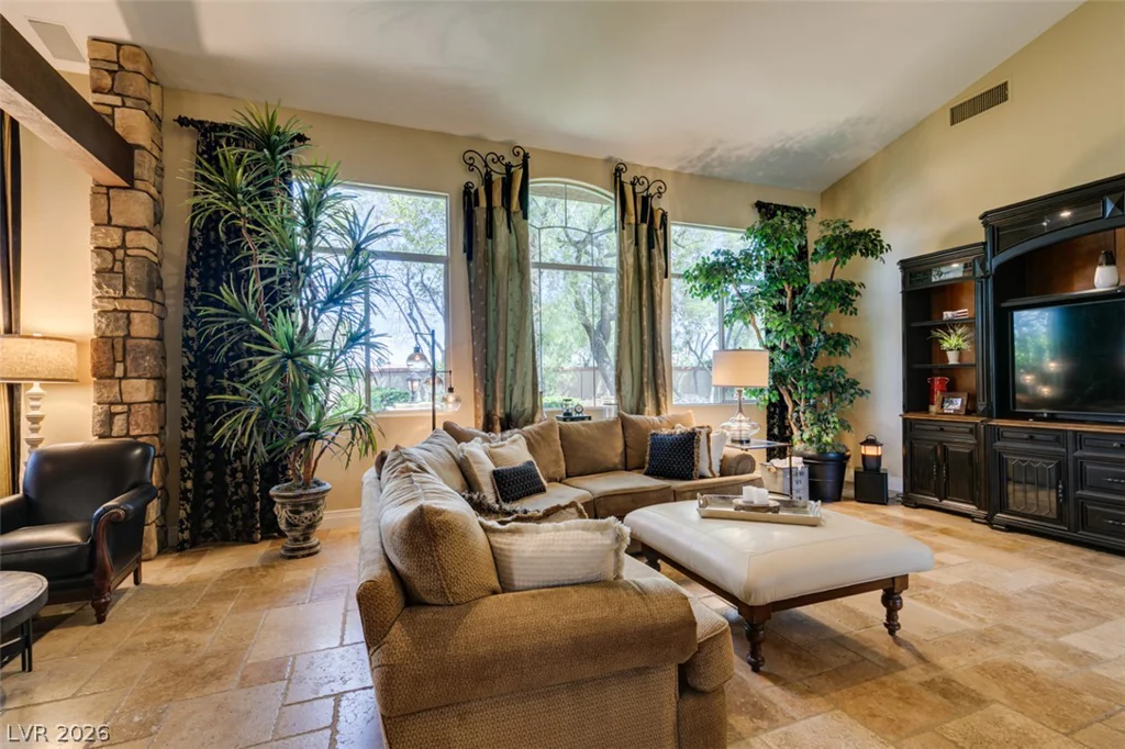 2016 Aspen Oak, Las Vegas, NV 89134