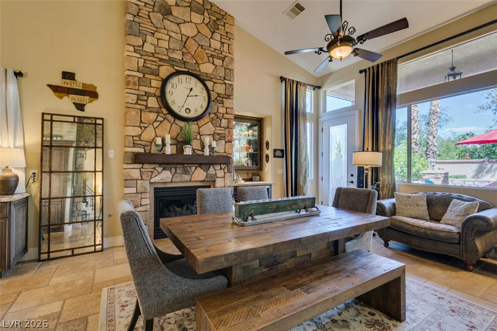 2016 Aspen Oak, Las Vegas, NV 89134