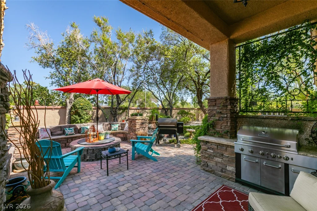 2016 Aspen Oak, Las Vegas, NV 89134