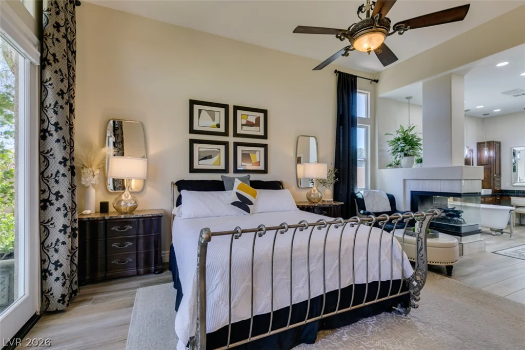 2016 Aspen Oak, Las Vegas, NV 89134