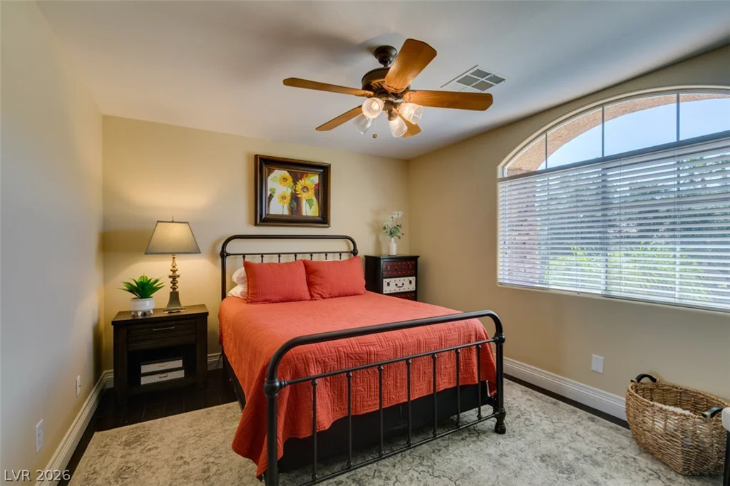 2016 Aspen Oak, Las Vegas, NV 89134