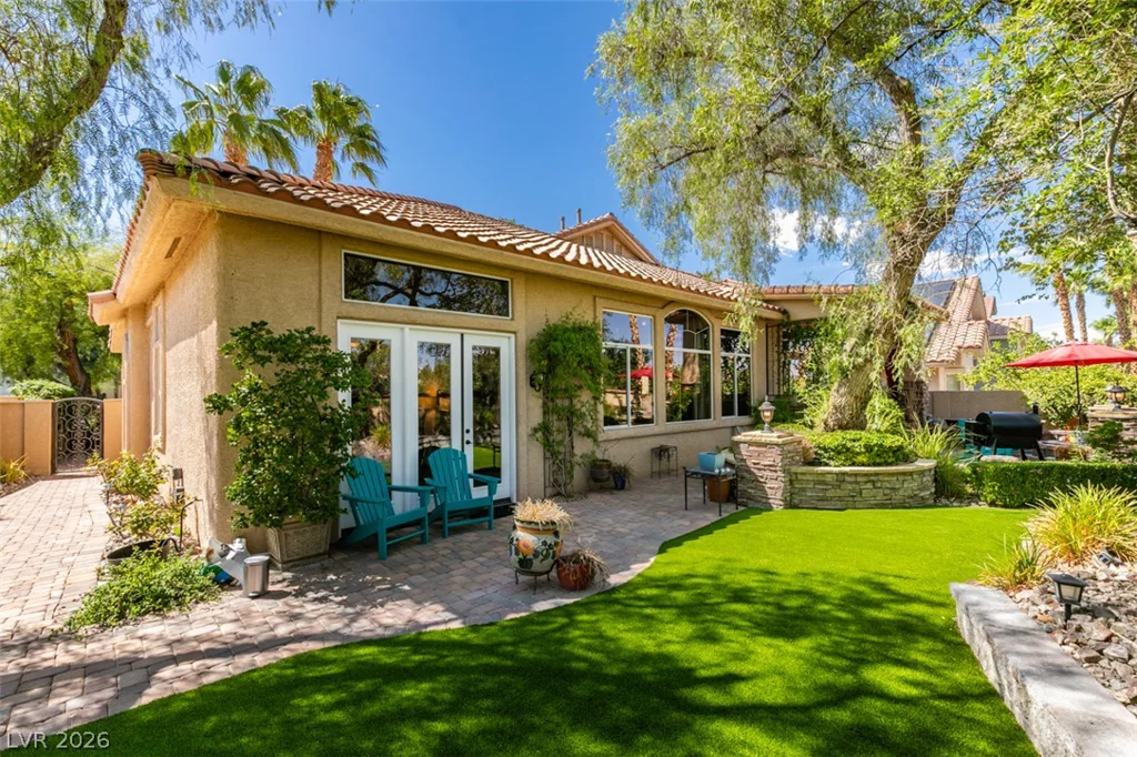 2016 Aspen Oak, Las Vegas, NV 89134