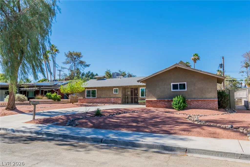 3012 Burton, Las Vegas, NV 89102