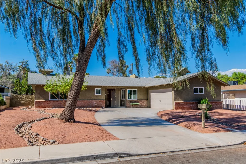 3012 Burton, Las Vegas, NV 89102